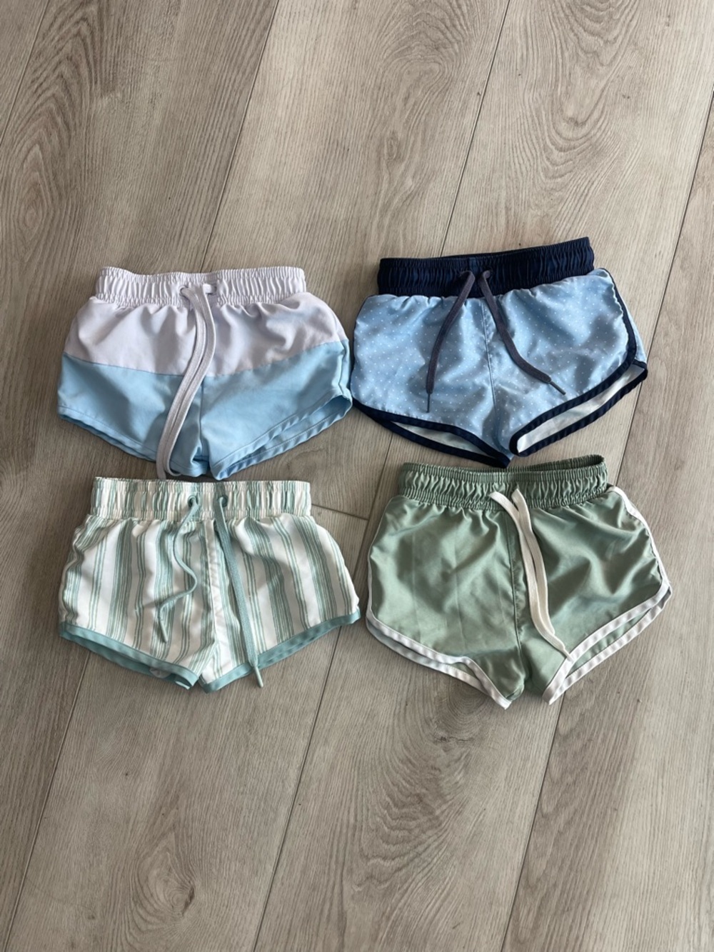 Minnow boys 2T boardies bundle - EUC